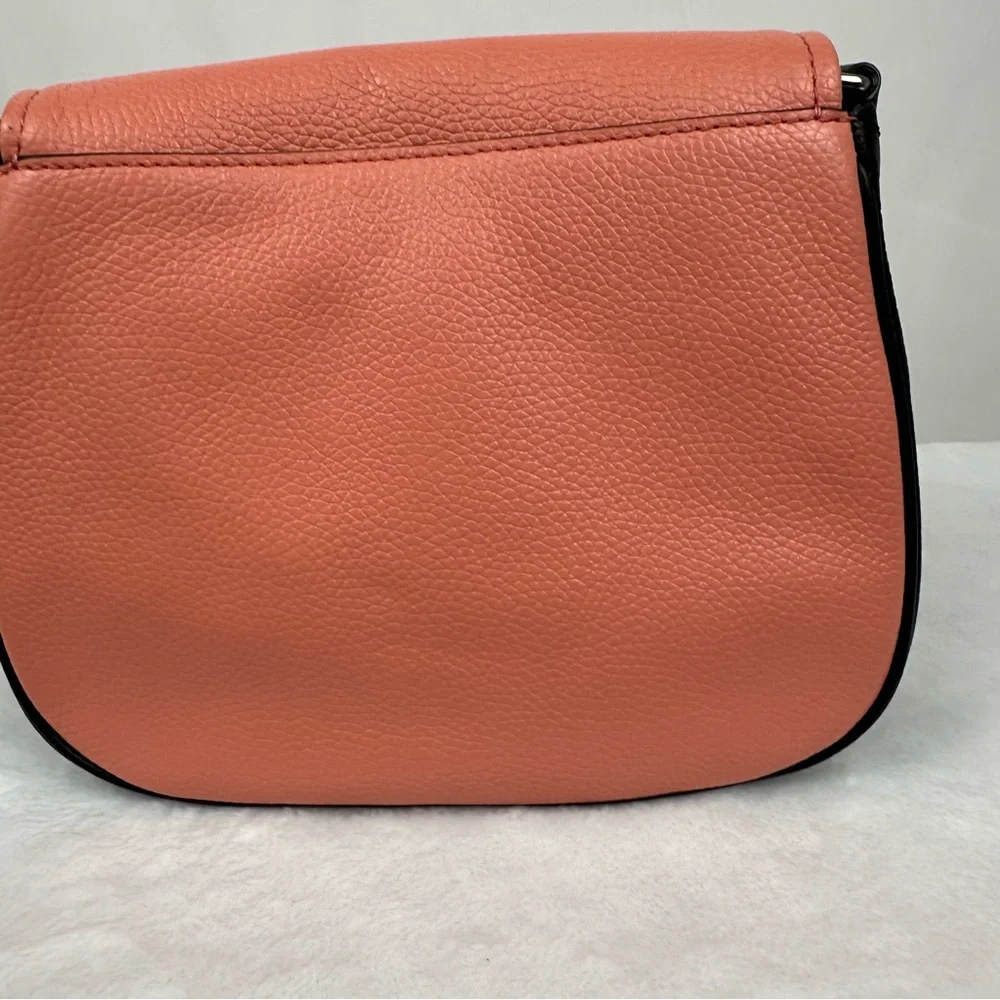 NWT Marc Jacobs Messenger Bag in Flamingo - Picture 5 of 13